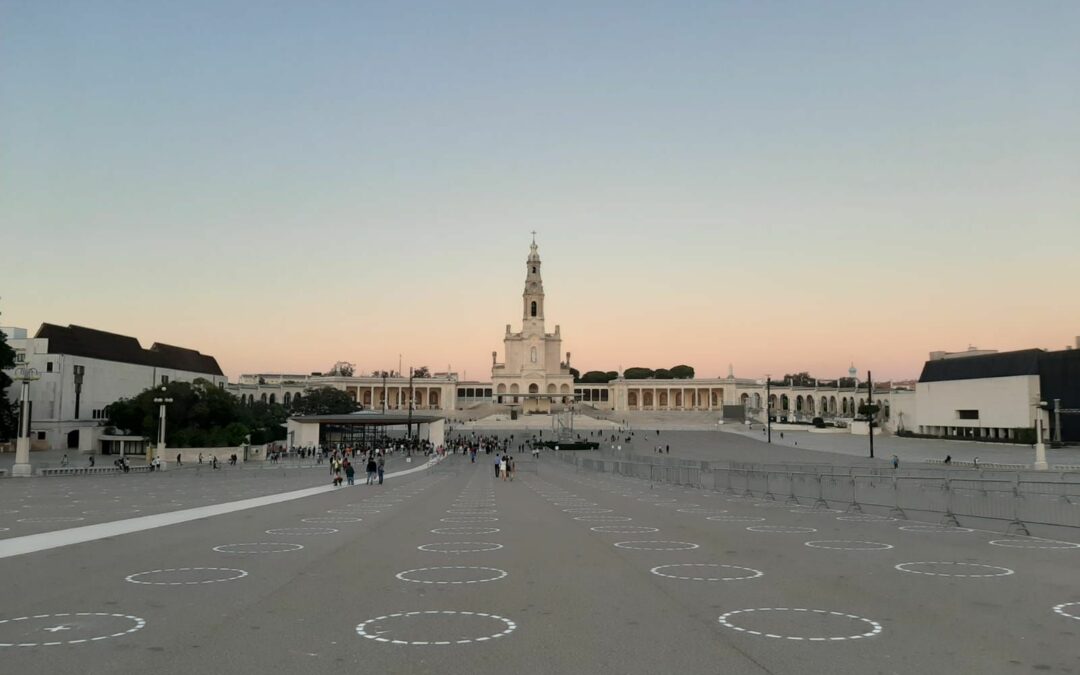 LA PROMESSA DI FATIMA PER LE SCEG: Il quarto anniversario di vita comunitaria delle Sorelline del Cuore Eucaristico di Gesù