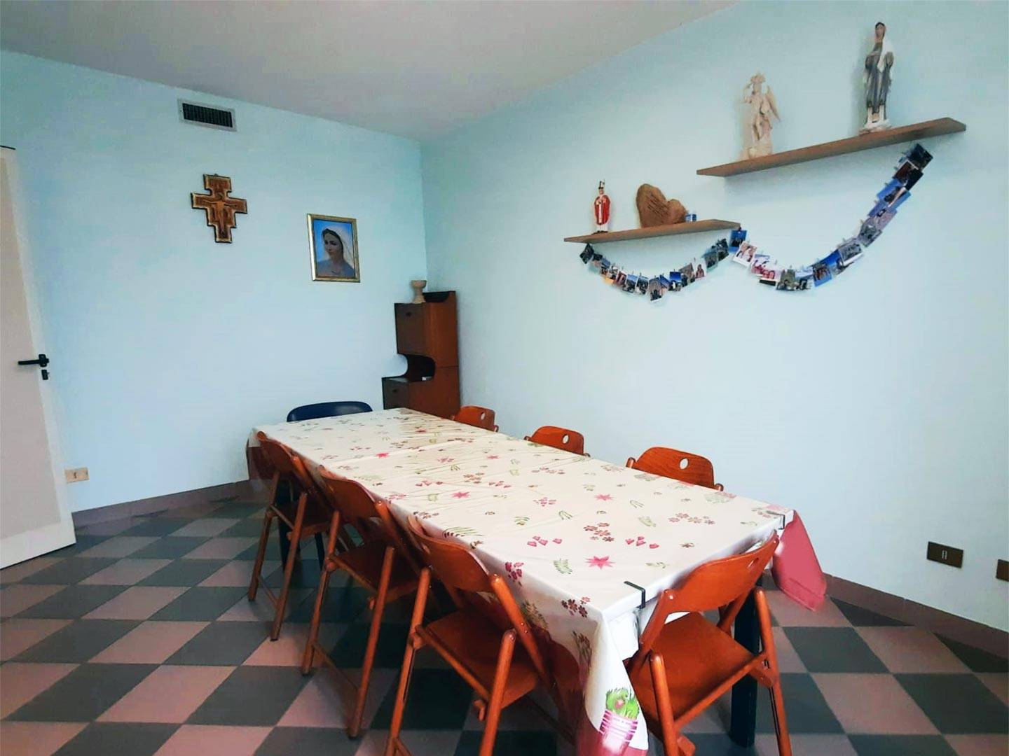 Refettorio dedicato alle colazioni